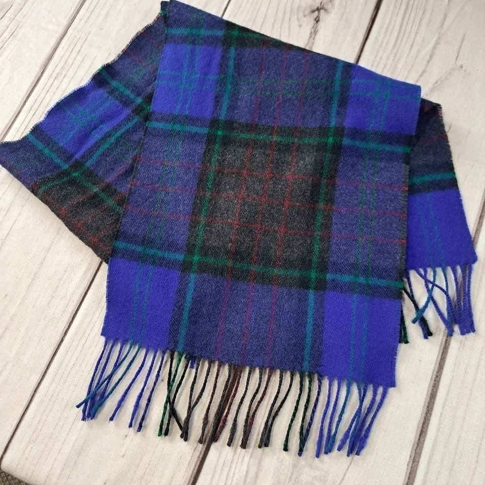 Scottish Tartan Plaid Scarf Feels like wool blend No Tag